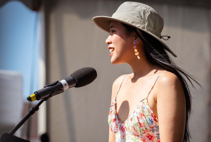 Cr Isabella Do giving a speech